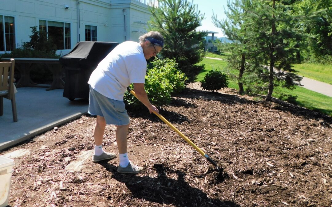 Master Gardener Susan Gives Back